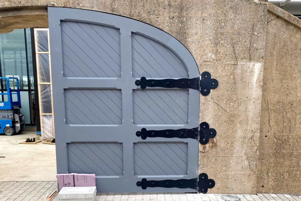 MPdoor